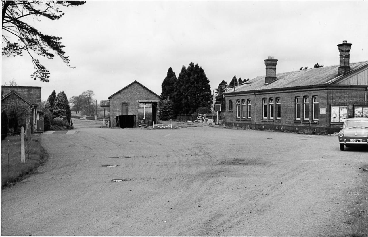 The Booking Office, Stoke Edith Station Hereford Exteriér fotografie