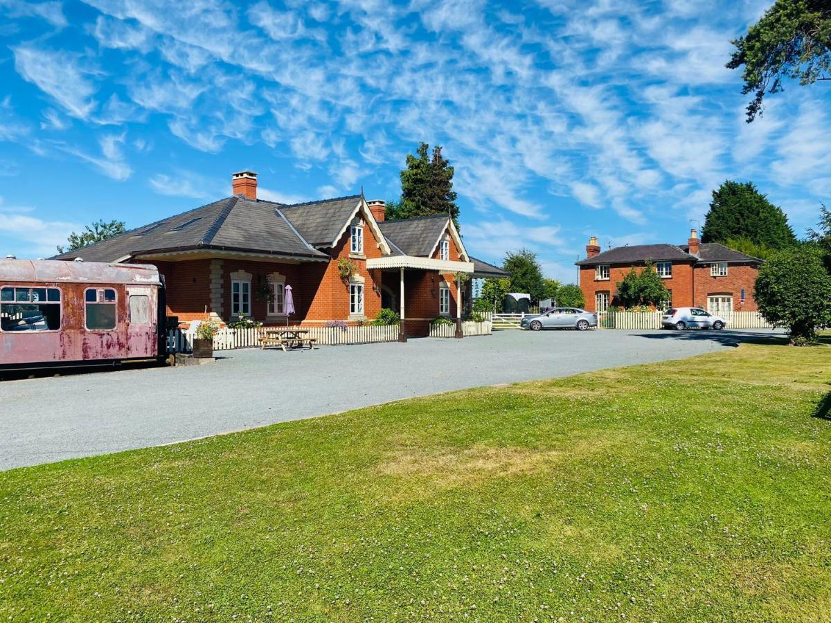 The Booking Office, Stoke Edith Station Hereford Exteriér fotografie